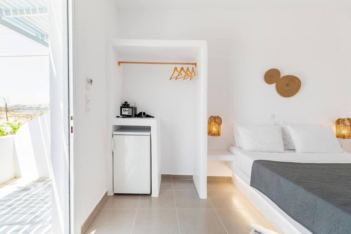 Naxos Beachwalk Naxos City 外观 照片